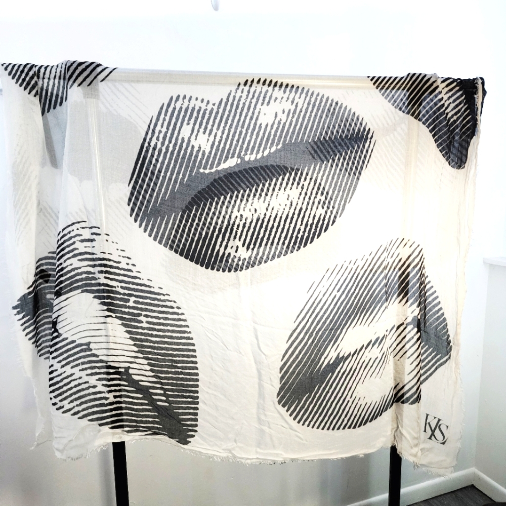 KLS Black and White Lip Silk Blend Scarf
